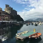 Very Flat In 5 Terre Aurora In Centro Con Parcheggio Lejlighed Lerici