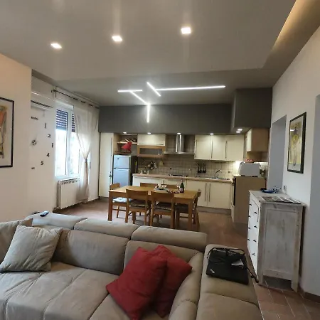Very nice flat in Lerici 5 terre in centro con parcheggio * Lerici