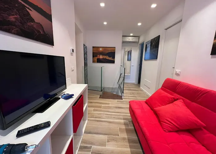 Very Flat In 5 Terre Aurora In Centro Con Parcheggio *