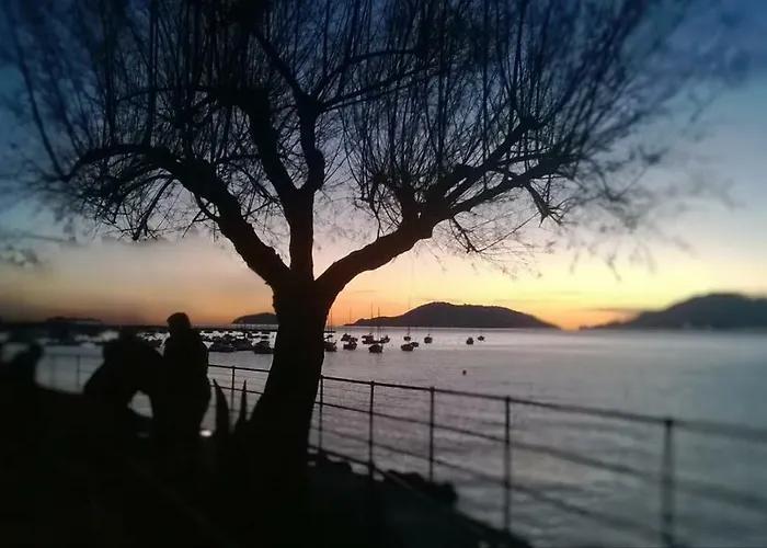 Very Flat In 5 Terre Aurora In Centro Con Parcheggio *