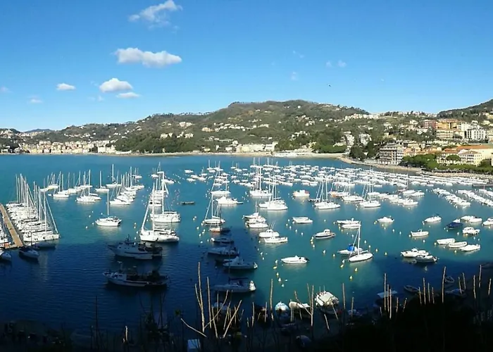 Very Flat In 5 Terre Aurora In Centro Con Parcheggio * Lerici